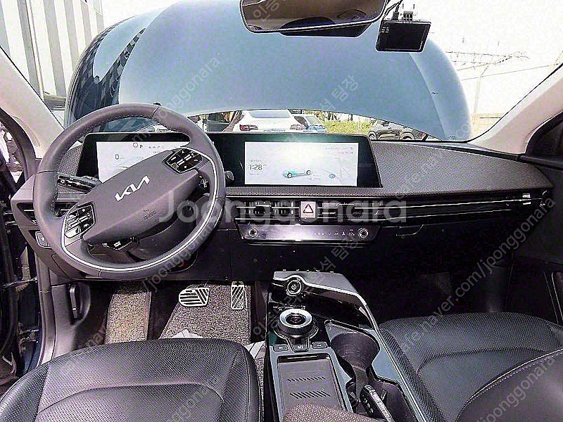 EV6 중고 EV6 중고차 파란색 2022년식 86,046km 롱레인지 어스 수원중고차--7